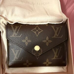 Louis Vuitton Victorine Wallet